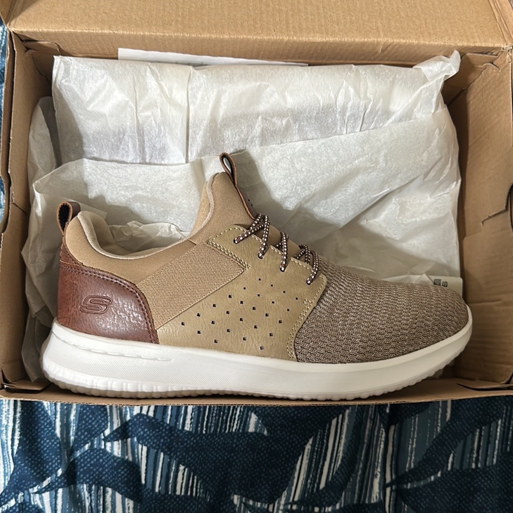 Brand New Skechers W/ Air Cooler Memory Foam